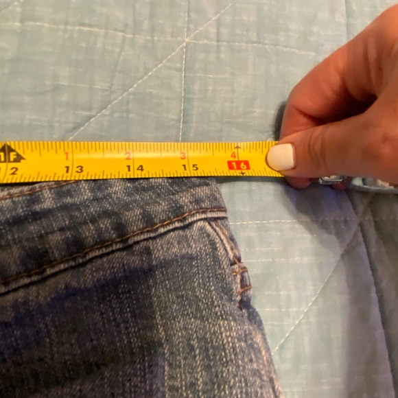 Levi’s midrise bootcut 8 - Picture 9 of 10